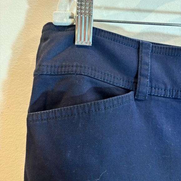 TALBOTS SZ 16 Navy Wider Straight Leg Slit Pockets Stretchy Trousers Pants NEW - Picture 4 of 10